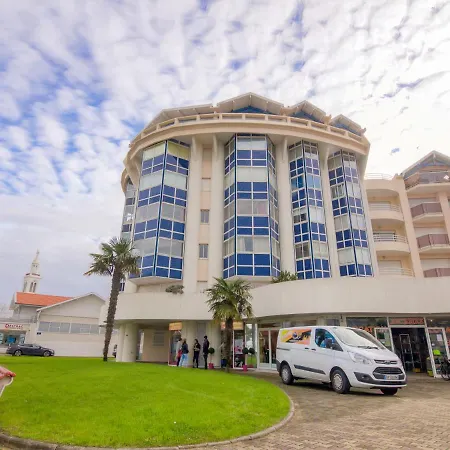 Grand Voile By Interhome